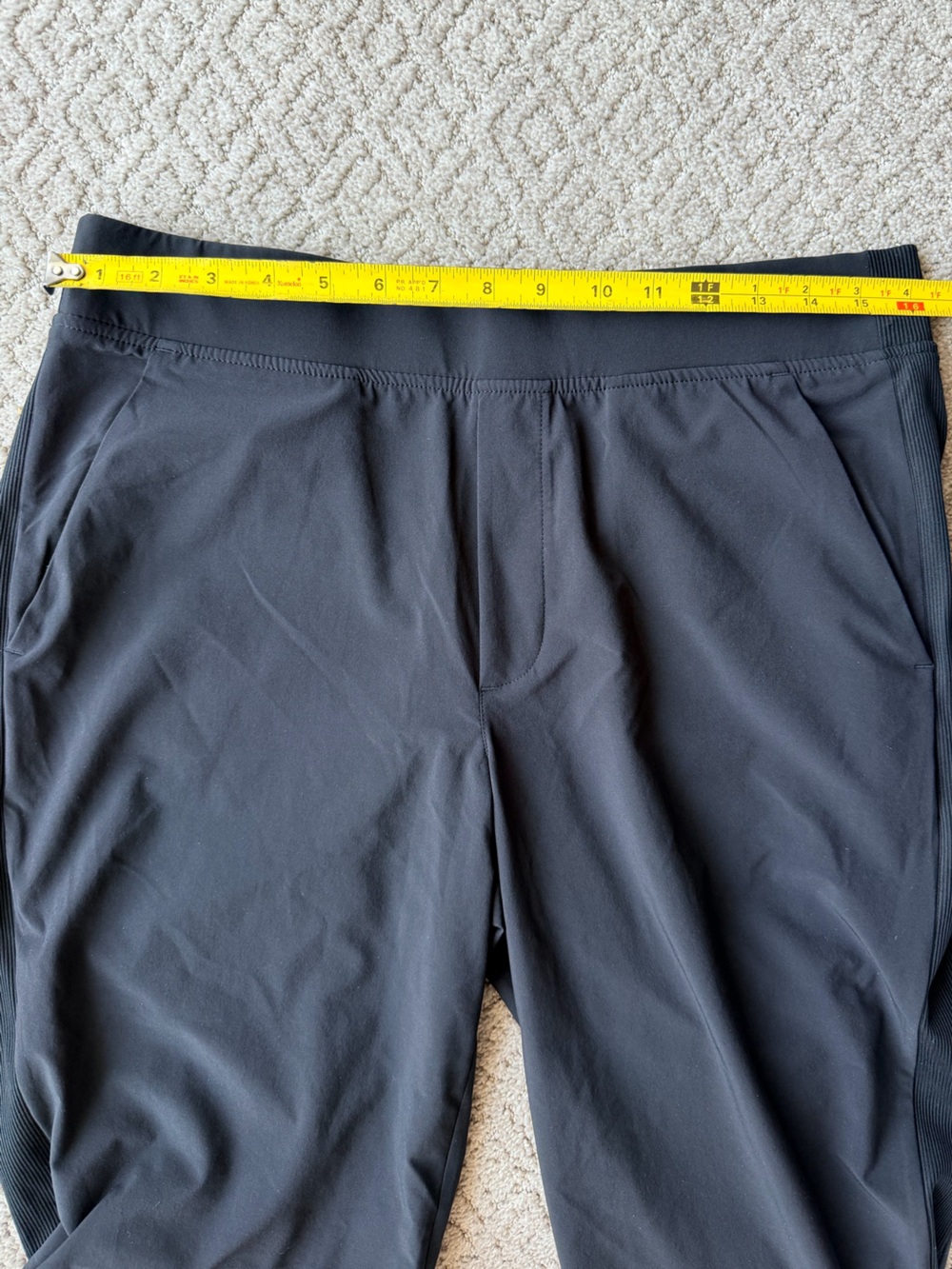 Athleta Women’s Black Brooklyn Mid Rise Ankle Pant Wrinkle Resistant Size 12 - Picture 8 of 9
